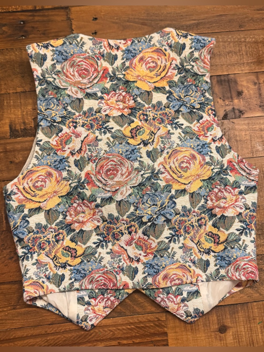 CIDER Floral Tapestry Vest - Picture 4 of 4